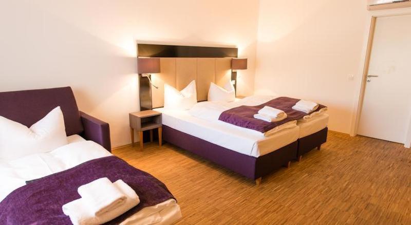 Goethe Business Hotel By Trip Inn Frankfurt am Main Quarto foto
